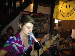 23-tumblr_inline_n5isfqrkVQ1szsob5